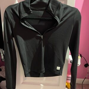 Vuori Studio Half Zip Black NWOT